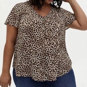 Torrid Womens Georgette Front Pleat Leopard Animal Print Blouse Top Size 1X